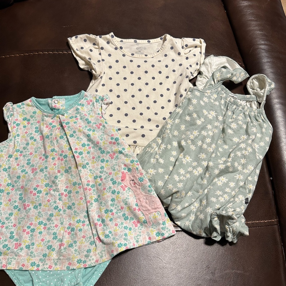 Floral and Polka Dot Baby Dresses Set - Bin 7 - Picture 1 of 7